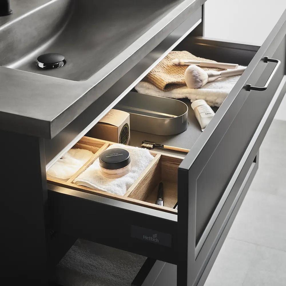 Skuffedetaljer til badeværelsesmøbler