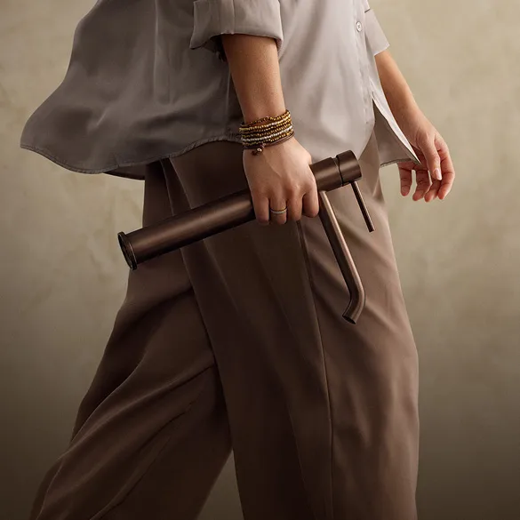 Nexus-koncept blandingsbatteri Andrea walking