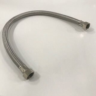 Slange Mellem Blanderkrop Og Afleder